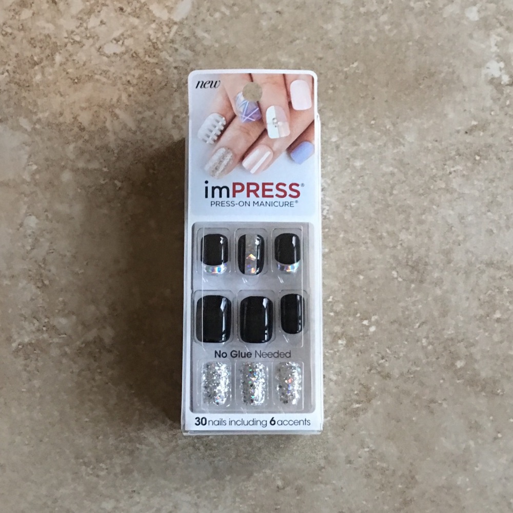 BRAND NEW imPRESS Press-on Nails - Manicure